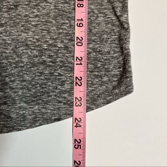 Gap Short Sleeve Crewneck Tee - Picture 11 of 13